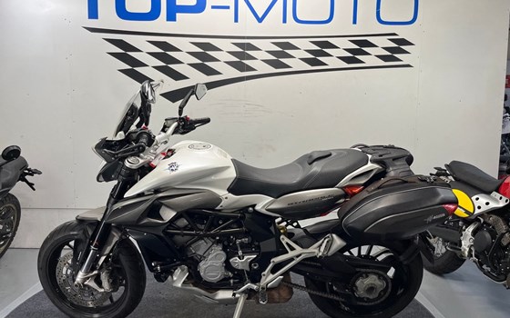 Gebrauchtmotorrad MV Agusta Stradale 800 - Bild 3