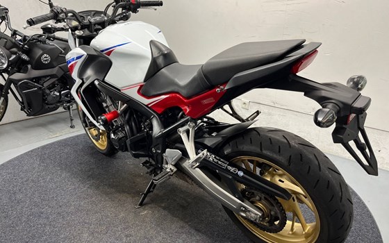 Gebrauchtmotorrad Honda CB650F - Bild 5