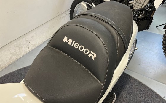 Gebrauchtmotorrad Suzuki VZR 1800 - Bild 7