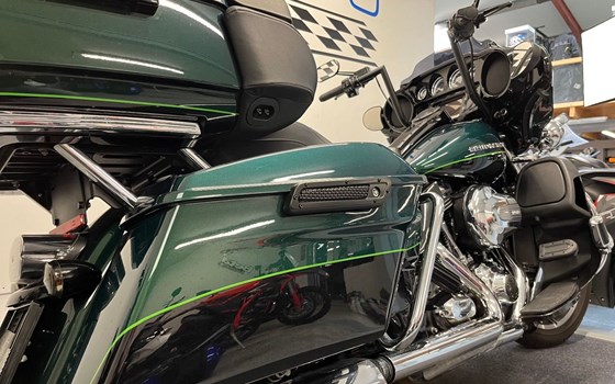 Gebrauchtmotorrad Harley-Davidson Touring Electra Glide Ultra Limited FLHTK - Bild 17