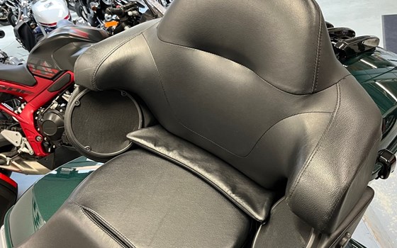 Gebrauchtmotorrad Harley-Davidson Touring Electra Glide Ultra Limited FLHTK - Bild 6