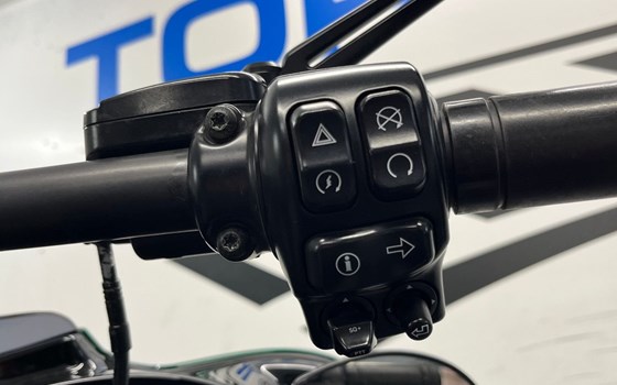 Gebrauchtmotorrad Harley-Davidson Touring Electra Glide Ultra Limited FLHTK - Bild 8