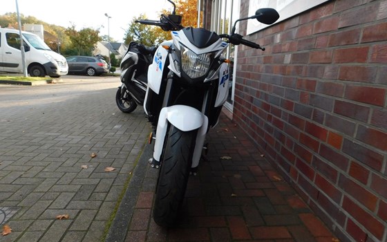 Gebrauchtmotorrad Suzuki GSX-S750 - Bild 3