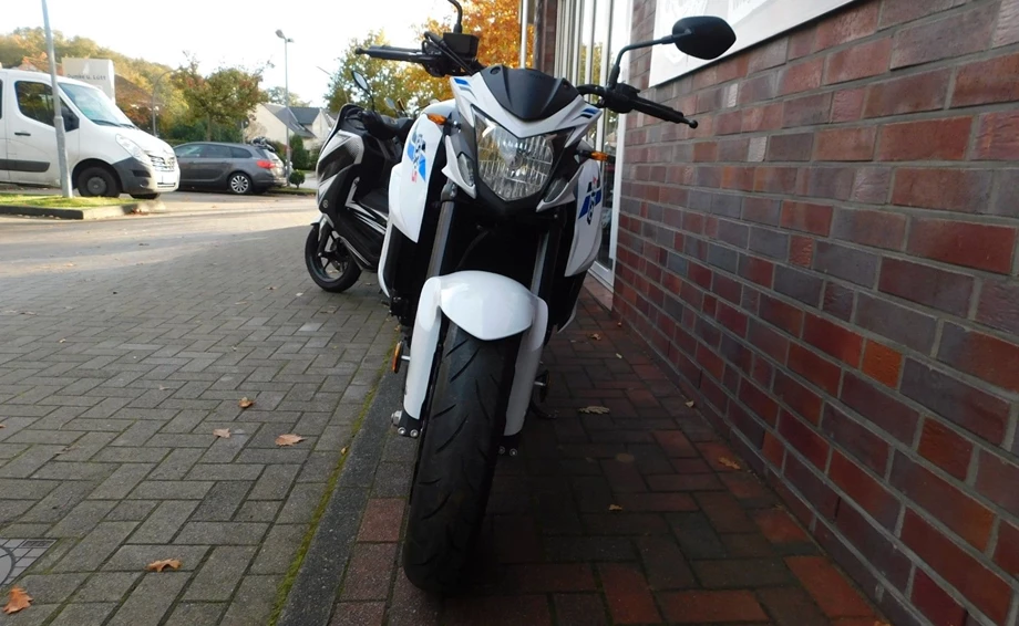 Angebot Suzuki GSX-S750 Bild 3: Angebot Suzuki GSX-S750