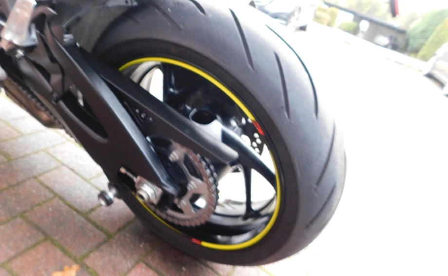 Angebot Suzuki GSX-S1000 Bild 8: Angebot Suzuki GSX-S1000