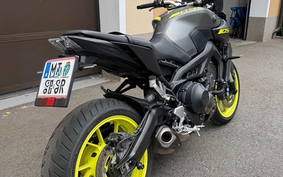 Gebrauchtmotorrad Yamaha MT-09 - Bild 2 Gebrauchtmotorrad Yamaha MT-09 - Bild 2