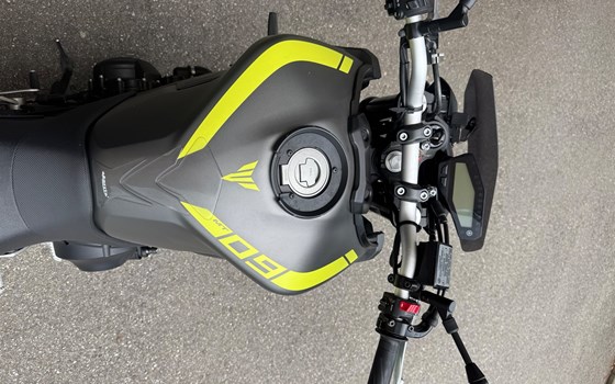 Gebrauchtmotorrad Yamaha MT-09 - Bild 5 Gebrauchtmotorrad Yamaha MT-09 - Bild 5