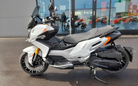 Neufahrzeug Peugeot XP 400 GT - Bild 2