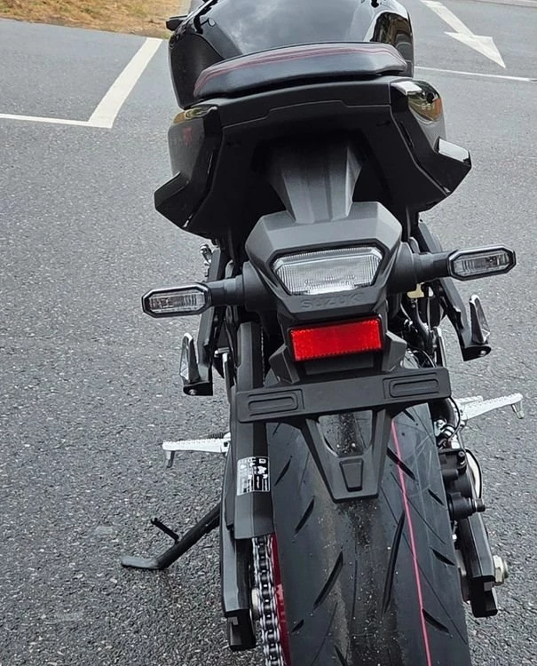 Zum Vergrößern bitte anklicken! Angebot Suzuki GSX-8TT