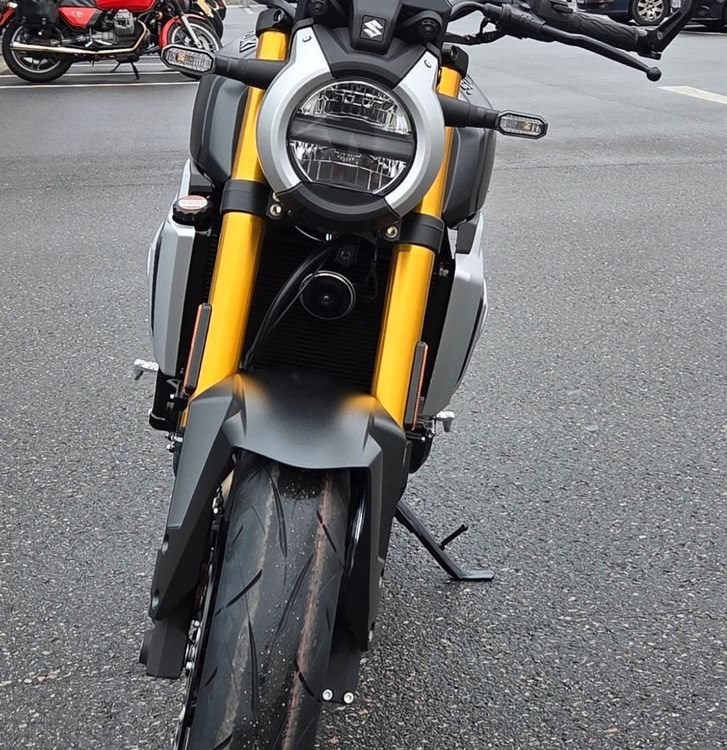 Zum Vergrößern bitte anklicken! Angebot Suzuki GSX-8T