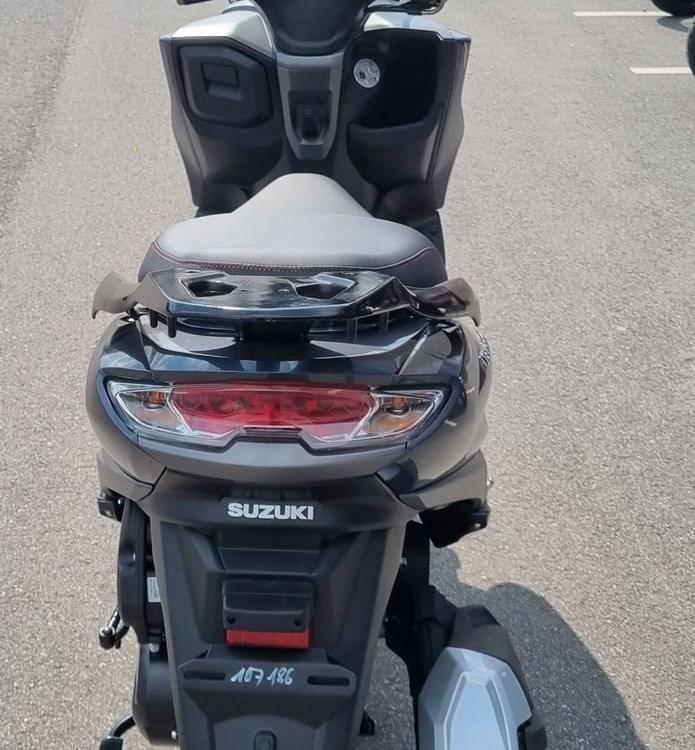 Zum Vergrößern bitte anklicken! Angebot Suzuki Burgman Street 125EX