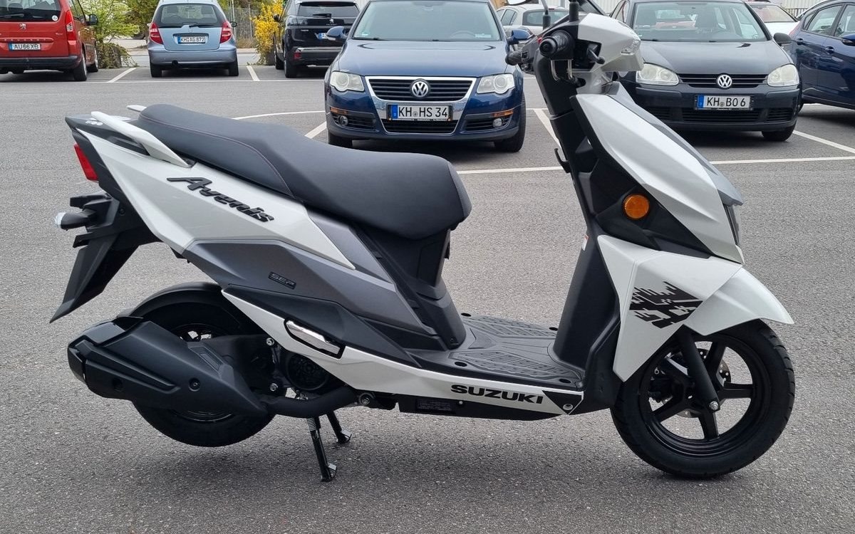 Zum Vergrößern bitte anklicken! Angebot Suzuki Avenis 125