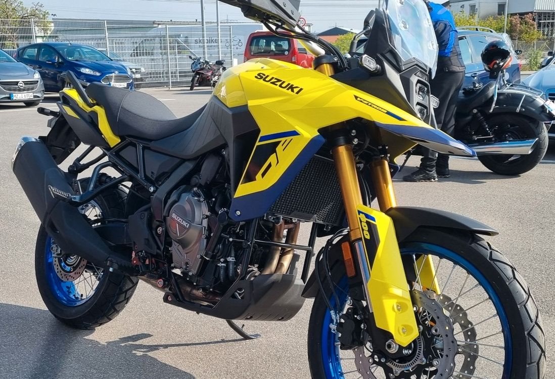 Zum Vergrößern bitte anklicken! Angebot Suzuki V-Strom 800DE