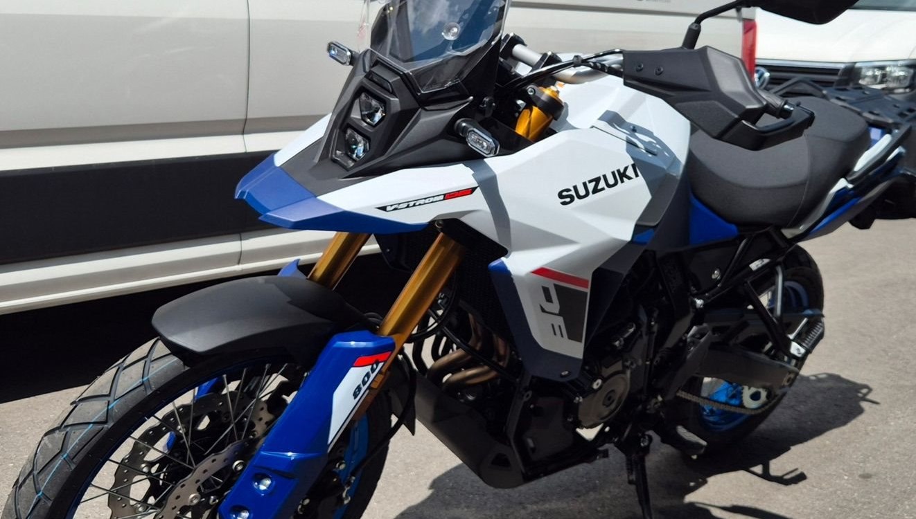 Zum Vergrößern bitte anklicken! Angebot Suzuki V-Strom 800DE