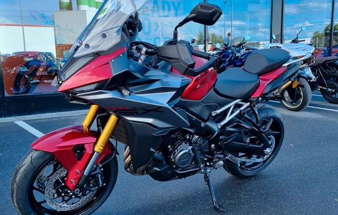 Suzuki GSX-S1000GX
