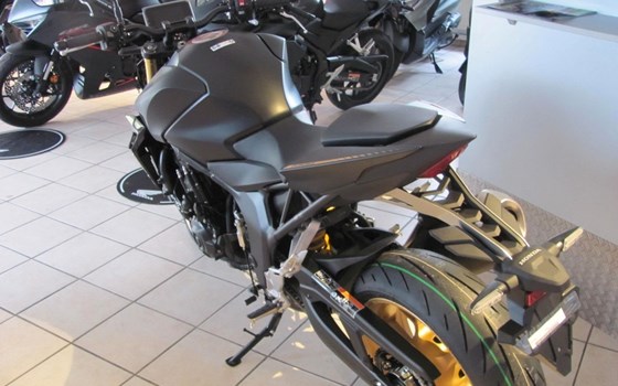 Gebrauchtmotorrad Honda CB1000 Hornet SP - Bild 11