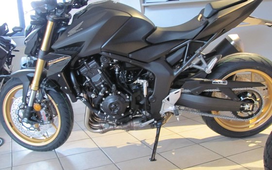 Gebrauchtmotorrad Honda CB1000 Hornet - Bild 9