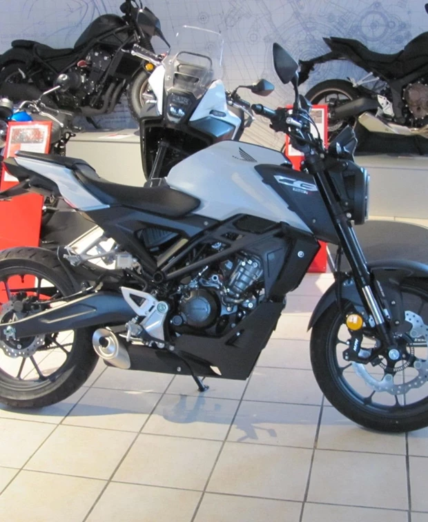 Honda CB125R