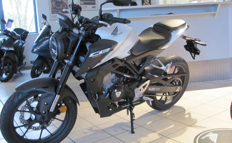 Angebot Honda CB125R Bild 5: Angebot Honda CB125R