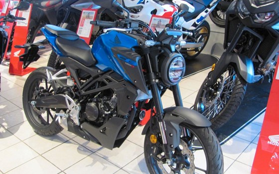 Neufahrzeug Honda CB125R - Bild 1