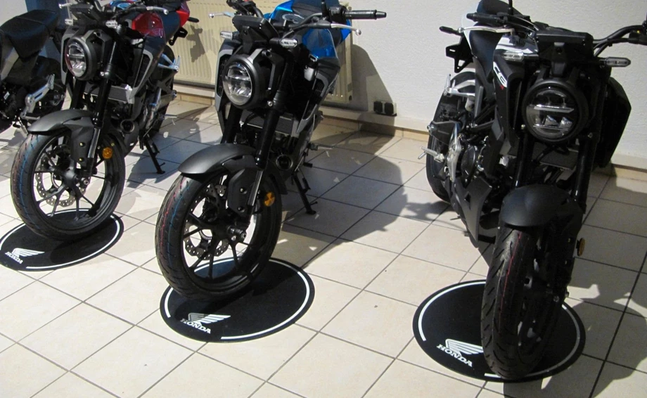 Angebot Honda CB125R Bild 4: Angebot Honda CB125R