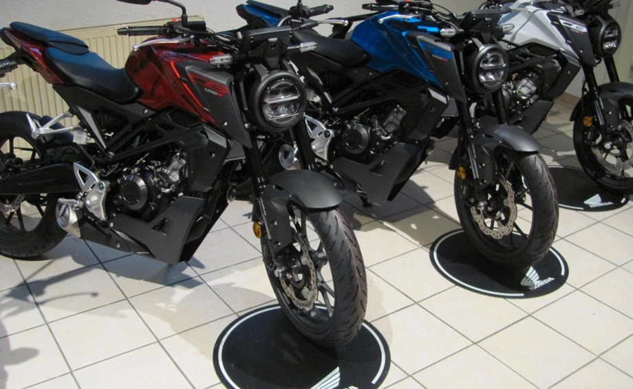 Angebot Honda CB125R Bild 6: Angebot Honda CB125R