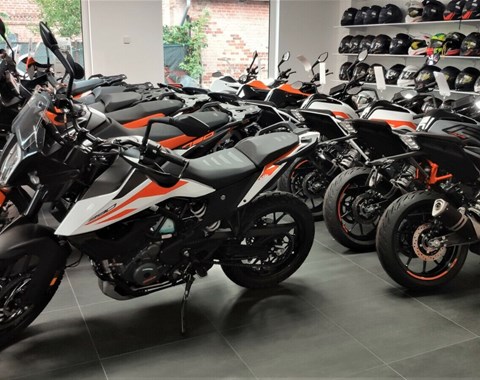 zum Vergrössern bitte anklicken!