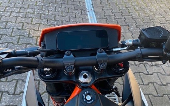 Neufahrzeug KTM 390 SMC R - Bild 5