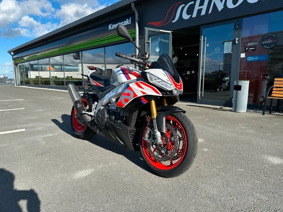 Angebot Aprilia Tuono V4 1100 Factory Bild 1: Angebot Aprilia Tuono V4 1100 Factory