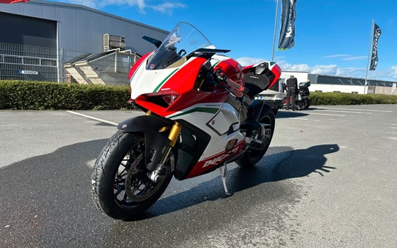 Gebrauchtmotorrad Ducati Panigale V4 Speciale - Bild 3