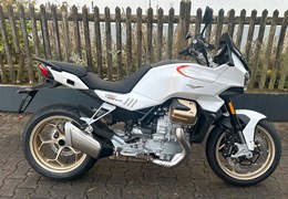 Neumotorrad Moto Guzzi V100 Mandello