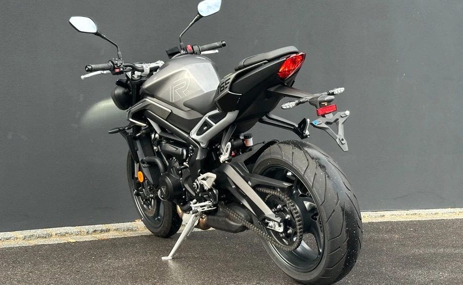 Angebot Triumph Street Triple 765 R Bild 19: Angebot Triumph Street Triple 765 R