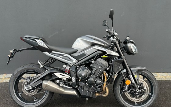 Gebrauchtmotorrad Triumph Street Triple 765 R - Bild 24