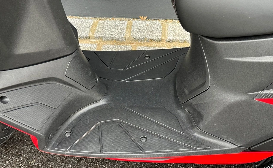 Angebot Aprilia SXR 50 Bild 22: Angebot Aprilia SXR 50