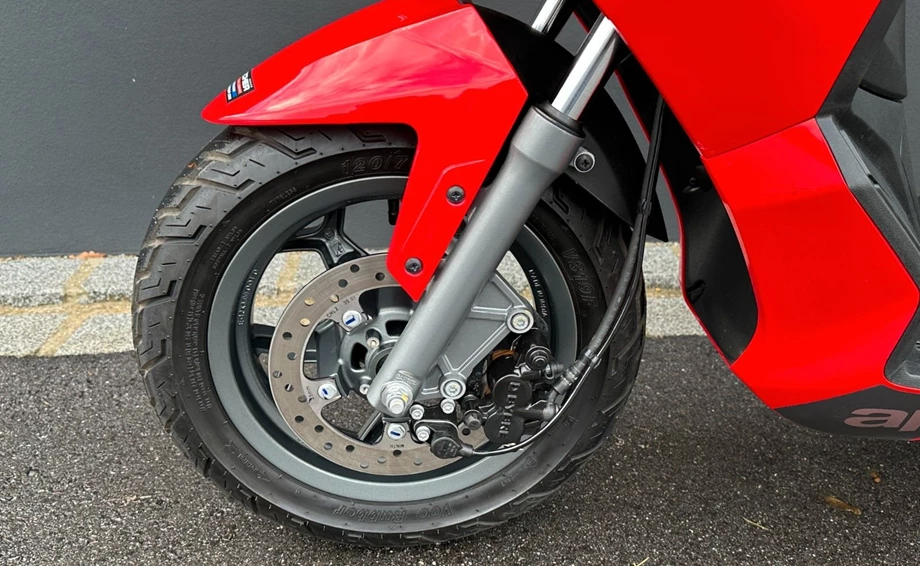 Angebot Aprilia SXR 50 Bild 24: Angebot Aprilia SXR 50