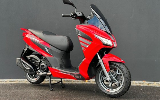 Gebrauchtmotorrad Aprilia SXR 50 - Bild 3