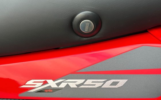 Gebrauchtmotorrad Aprilia SXR 50 - Bild 5