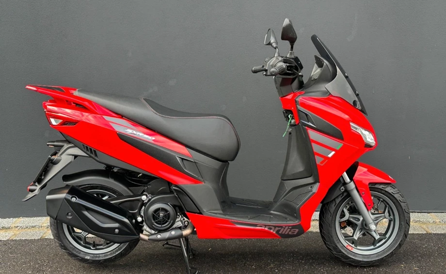 Angebot Aprilia SXR 50 Bild 6: Angebot Aprilia SXR 50