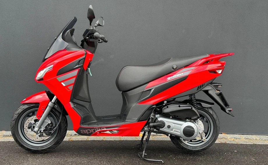 Angebot Aprilia SXR 50 Bild 7: Angebot Aprilia SXR 50