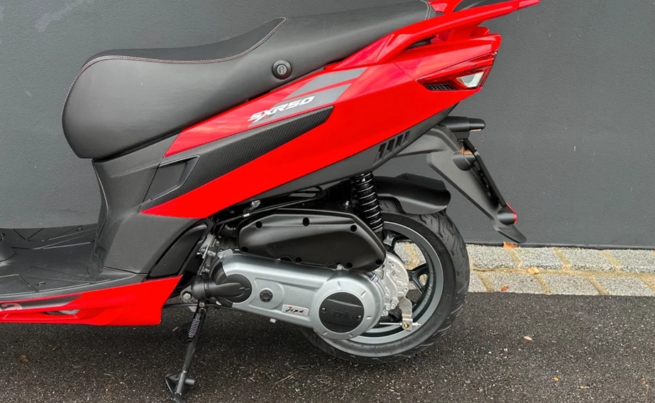 Angebot Aprilia SXR 50 Bild 9: Angebot Aprilia SXR 50