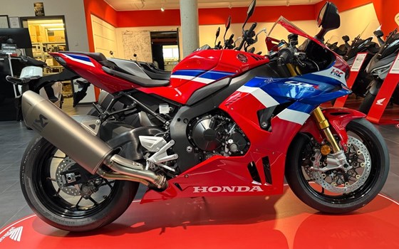 Neufahrzeug Honda CBR1000RR-R Fireblade SP - Bild 1