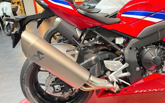 Neufahrzeug Honda CBR1000RR-R Fireblade SP - Bild 2