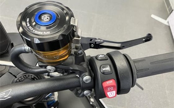 Gebrauchtmotorrad BMW M 1000 R - Bild 11 Gebrauchtmotorrad BMW M 1000 R - Bild 11