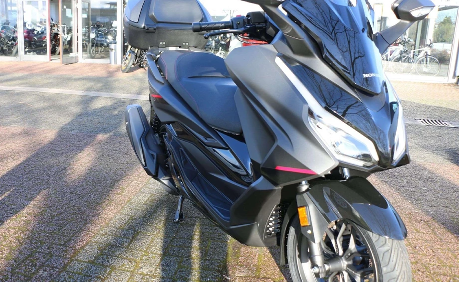 Angebot Honda Forza 350 Bild 4: Angebot Honda Forza 350