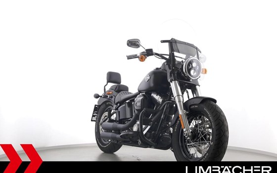 Gebrauchtmotorrad Harley-Davidson Softail Slim FLS - Bild 2