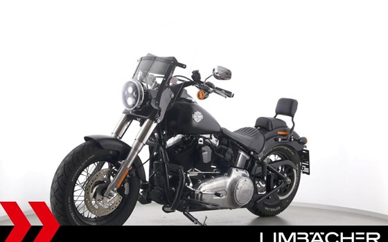 Gebrauchtmotorrad Harley-Davidson Softail Slim FLS - Bild 4