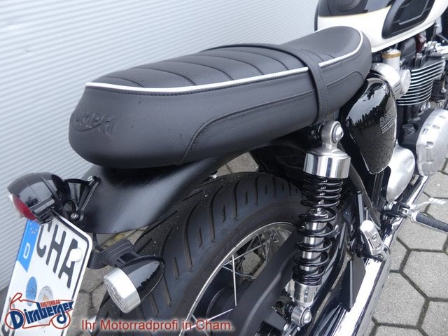 Zum Vergrößern bitte anklicken! Angebot Triumph Bonneville T120