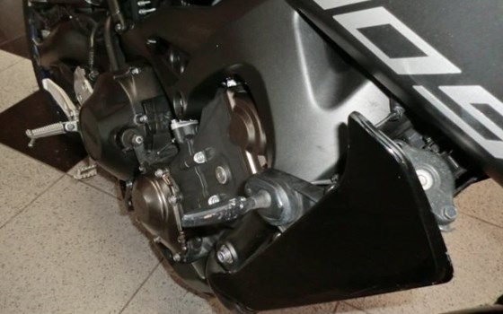 Gebrauchtmotorrad Yamaha MT-09 - Bild 11