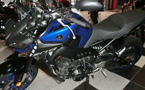 Gebrauchtmotorrad Yamaha MT-09 - Bild 4