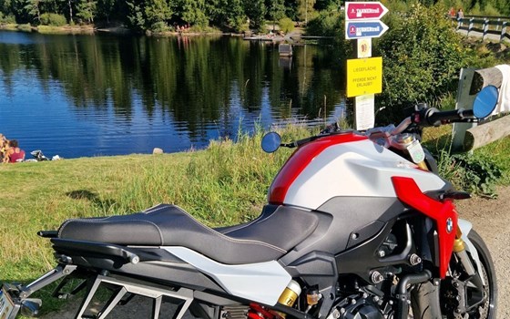 Gebrauchtmotorrad BMW F 900 R - Bild 3